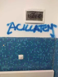 Toaletele publice din Oradea, vandalizate-01