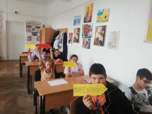 Ziua Mondială a Educației, sărbătorită în avans la Școala Gimnazială nr.1 Hidișelu de Sus-08
