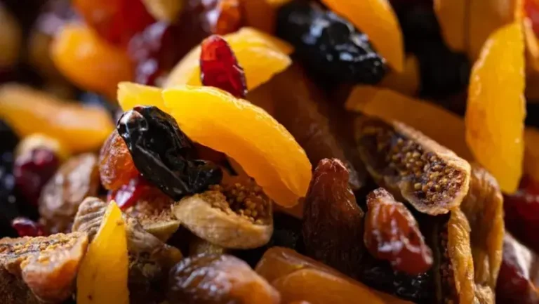 Fructele uscate trebuie spălate înainte de consum