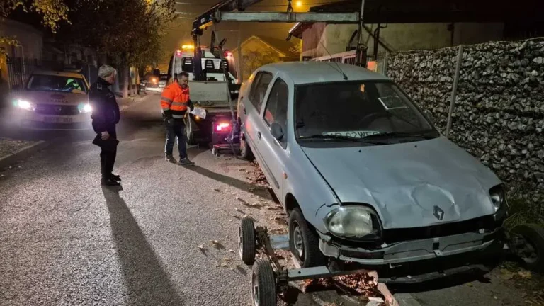 Autovehicule considerate fără stăpân, ridicate de pe domeniul public