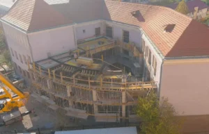S-a semnat contractul pentru digitalizarea Bibliotecii Județene-03