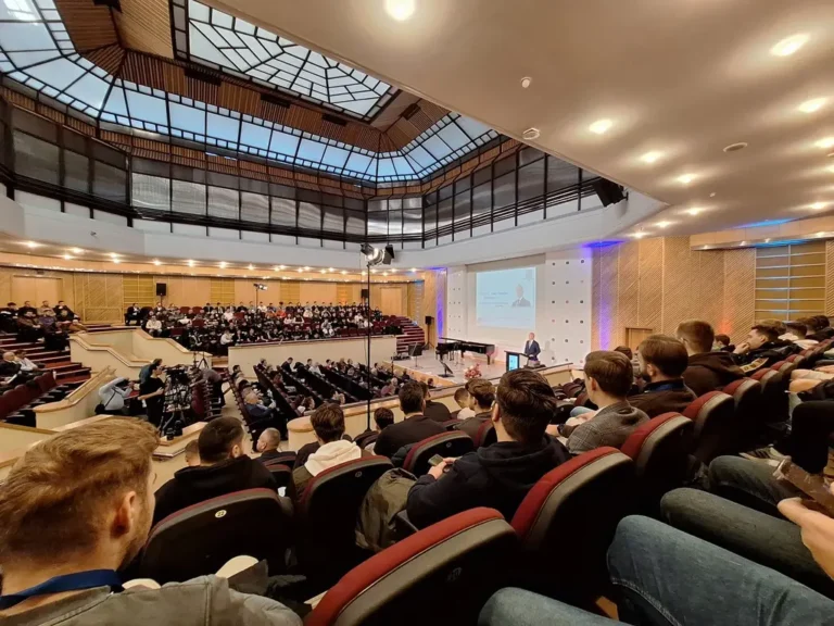 Studenți orădeni la Congresul Internațional CONAT 2024