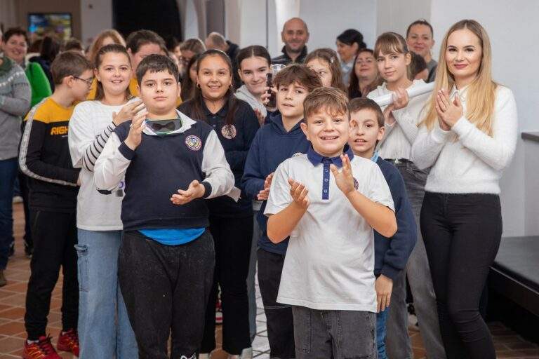 Premii și experiențe inedite pentru elevii Școlii Gimnaziale „Avram Iancu” din Oradea
