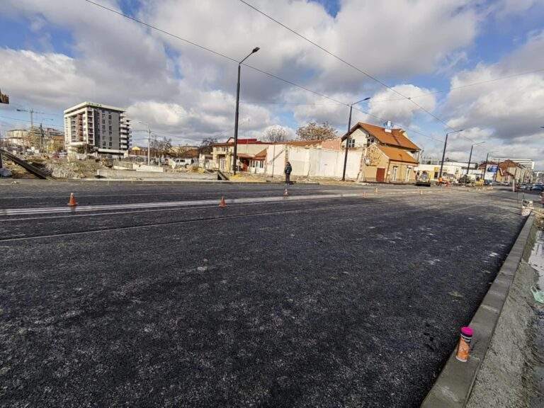 Circulația pe Bulevardul Decebal din Oradea se redeschide vineri, înainte de termen (Galerie Foto)