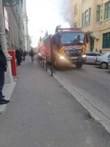 incendiu casa cu lei