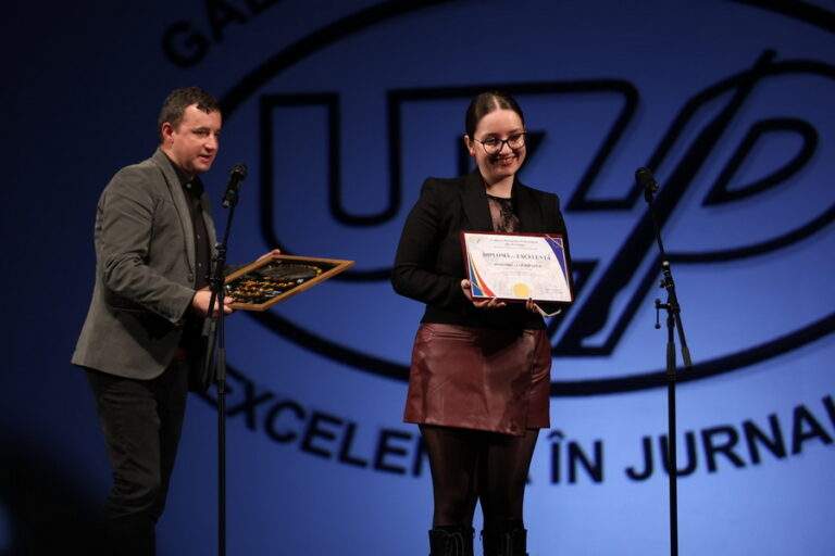 Revista LOGO Paper a elevilor Colegiului Național „Onisifor Ghibu” din Oradea, laureată la Gala Premiilor UZPR 2024
