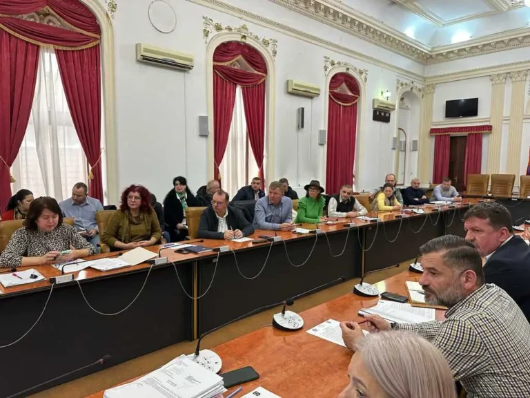1289 titluri de proprietate, emise de Prefectură