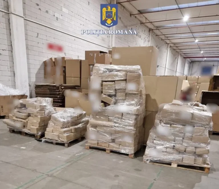 2,2 tone de obiecte pirotehnice interzise, confiscate de polițiștii din Bihor