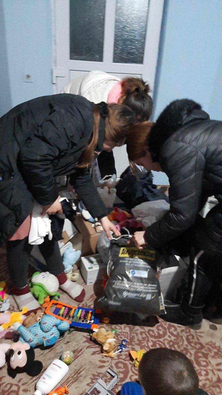 Asociația Pro Bambini: Sprijin pentru 50 de familii în pragul sărbătorilor și burse de studiu de 8.000 de lei 