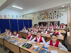 Evaluare cu premii la Liceul de Arte din Oradea-08