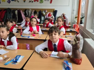 Evaluare cu premii la Liceul de Arte din Oradea-77