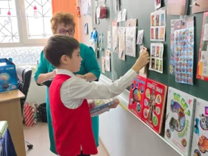 Evaluare cu premii la Liceul de Arte din Oradea-93