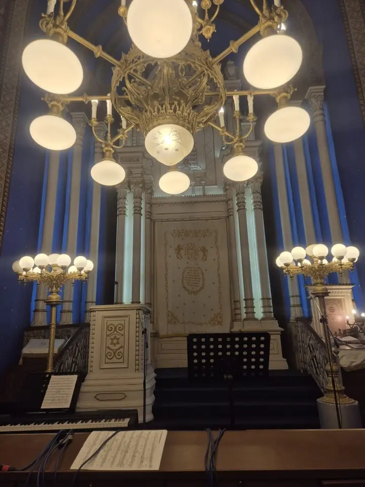 Evreii sărbătoresc Hanukkah. Sărbătoarea a fost celebrată și la Oradea