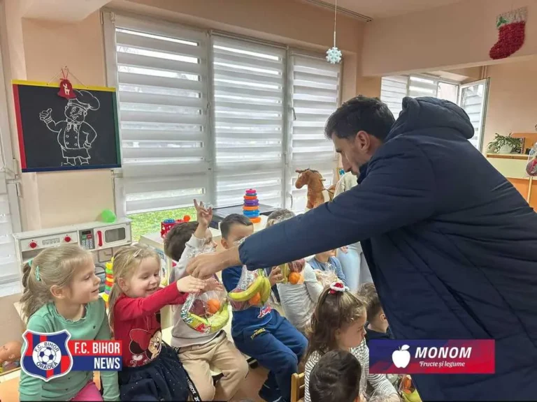 FC Bihor a adus spiritul sărbătorilor la Grădiniţa cu Program Prelungit nr. 25 din Oradea