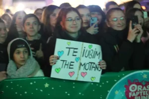 Faptele bune sunt răsplătite cu muzică bună în „Orașul Faptelor Bune”-04