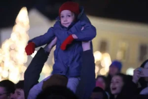 Faptele bune sunt răsplătite cu muzică bună în „Orașul Faptelor Bune”-49