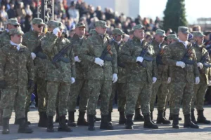 Mii de orădeni au participat la festivitățile dedicate Zilei Naționale a României-03