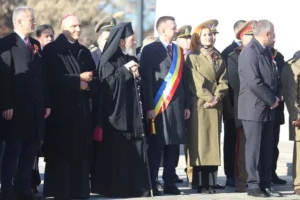 Mii de orădeni au participat la festivitățile dedicate Zilei Naționale a României-35