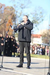 Mii de orădeni au participat la festivitățile dedicate Zilei Naționale a României-42
