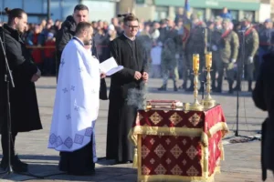 Mii de orădeni au participat la festivitățile dedicate Zilei Naționale a României-52