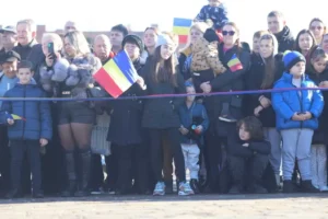 Mii de orădeni au participat la festivitățile dedicate Zilei Naționale a României-68