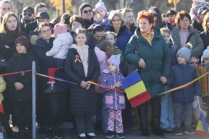 Mii de orădeni au participat la festivitățile dedicate Zilei Naționale a României-69