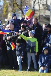 Mii de orădeni au participat la festivitățile dedicate Zilei Naționale a României-73