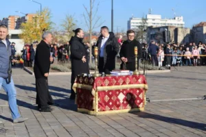 Mii de orădeni au participat la festivitățile dedicate Zilei Naționale a României-75