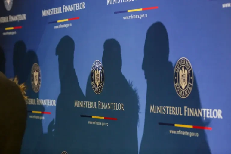 Ordonanța trenuleț: Pensiile rămân înghețate o perioadă, salariile bugetarilor la fel / Toate modificările importante din proiectul discutat acum