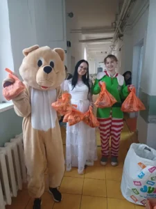 Sărbători de poveste pentru cei greu încercați-07