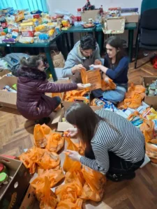 Sărbători de poveste pentru cei greu încercați-13