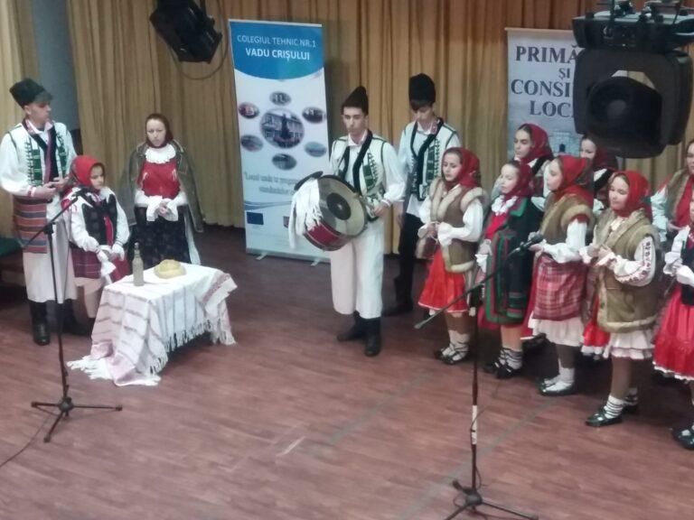 Festivalul „Tradiții culturale pe Valea Crișului Repede – Din vatra satului” a devenit concurs regional