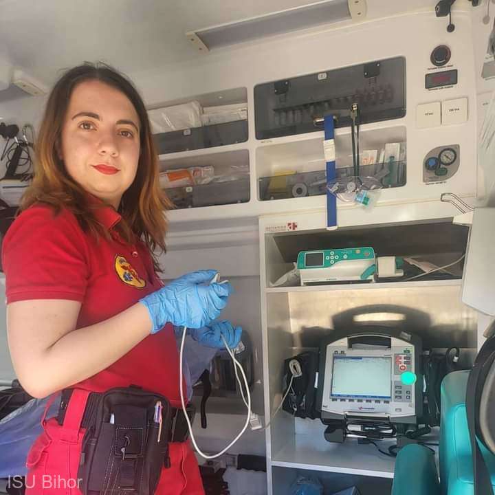Peste 200 de voluntari au participat la 600 de intervenţii de stingere a incendiilor şi acordarea primului ajutor