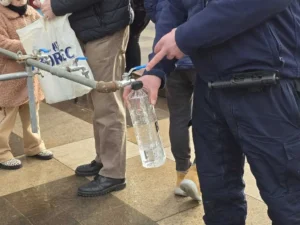 Sfințirea Agheasmei Mari la Mănăstirea Sfintei Cruci și la bisericile din Oradea-07