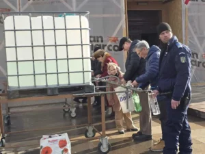 Sfințirea Agheasmei Mari la Mănăstirea Sfintei Cruci și la bisericile din Oradea-09