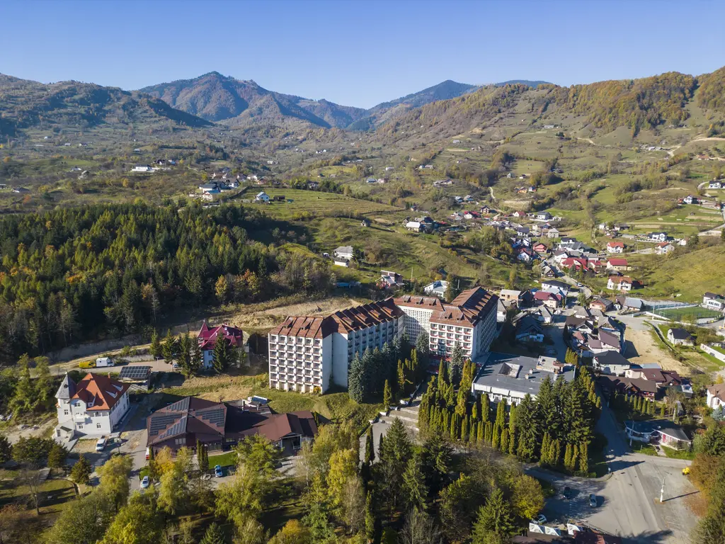 Stațiunea Sângeorz-Băi. Foto: Cristian Duminecioiu / Dreamstime