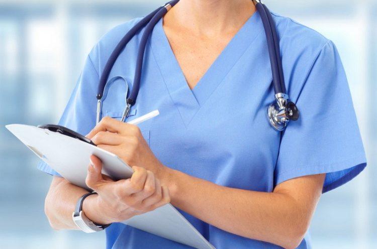 O doctoriță din Baia Mare s-a folosit de datele personale ale unor pacienți ca să obțină credite în numele lor
