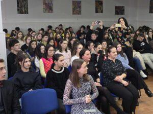 liceul de arte eminescu eterna iubire (21)