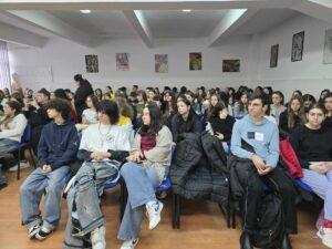 liceul de arte eminescu eterna iubire (22)