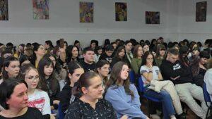 liceul de arte eminescu eterna iubire (26)