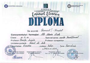 premiul I alb alexia nicole