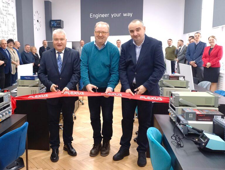 Laborator de electronică, dotat cu echipamente de ultimă generație, inaugurat la Universitatea din Oradea