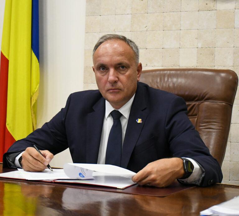 Prefectul județului Bihor solicită adoptarea transparentă și la timp a bugetelor locale pentru anul 2025