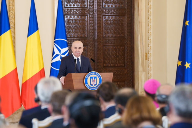 Prima deplasare externă a lui Ilie Bolojan: Președintele interimar va reprezenta România miercuri, la noua reuniune organizată de Franța