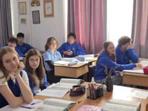 Zilele Liceului Teoretic Aurel Lazăr-07