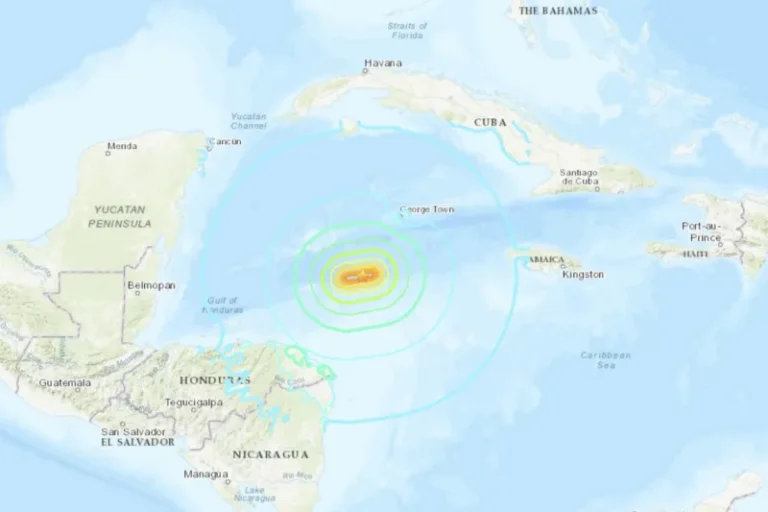 Cutremur de 7,6 în Marea Caraibilor, a fost emisă alertă de tsunami