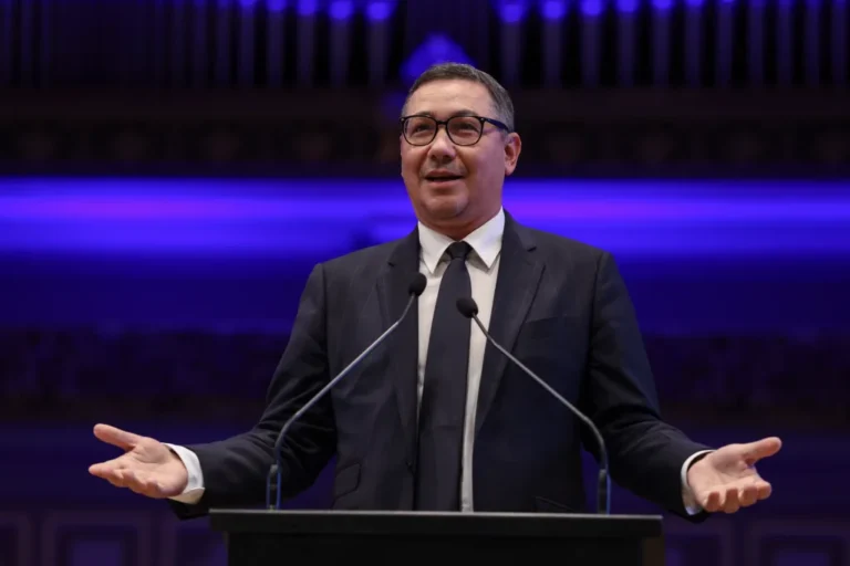 Victor Ponta își anunță candidatura la prezidențiale. Am vrut să vorbesc în fața congresului PSD, însă nu am avut acest drept