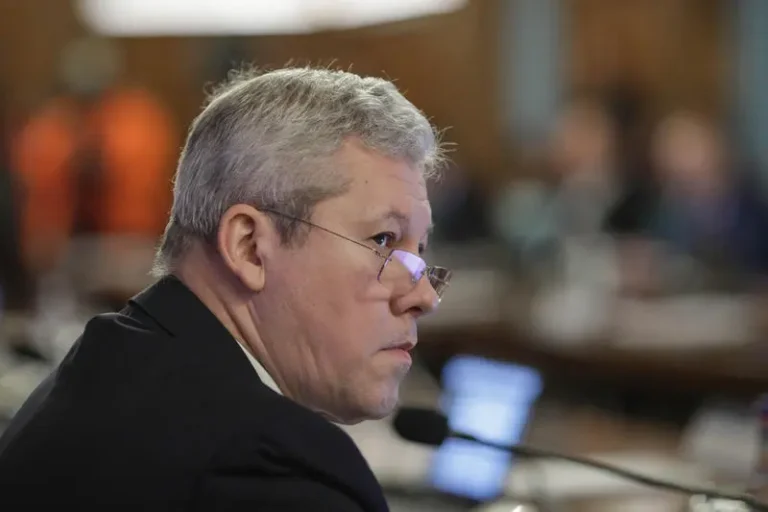 Cătălin Predoiu va conduce PNL, după ce Ilie Bolojan preia funcția de președinte al României