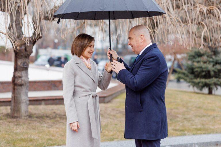 Ilie Bolojan, primit la Chișinău de președintele Republicii Moldova, Maia Sandu