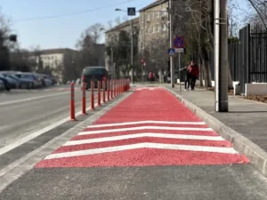 Primăria Oradea implementează un proiect pilot „Kiss and Ride” în proximitatea Școlii Gimnaziale Nr. 16-01